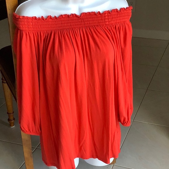 Ella Moss Off Shoulder Jersey Top - Picture 2 of 3